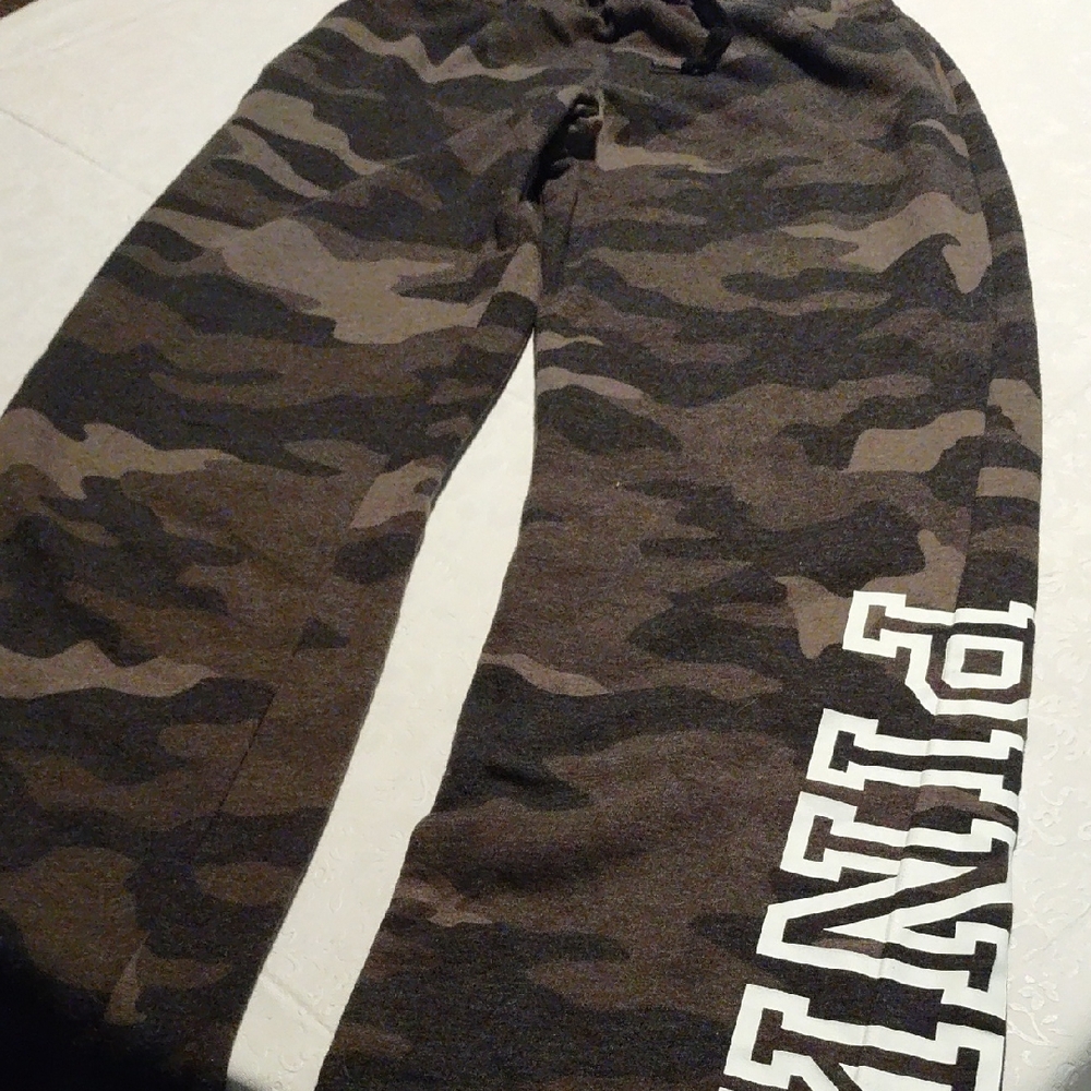 Victoria's Secret Camo Print Joggers